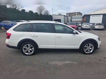 Used Skoda Octavia 2016 for sale - 79333712: Photo