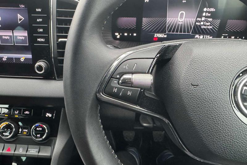 Used Skoda Karoq 2023 for sale - 77427320: Photo 19