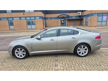 Used Jaguar XF 2010 for sale - 76128113: Photo 4