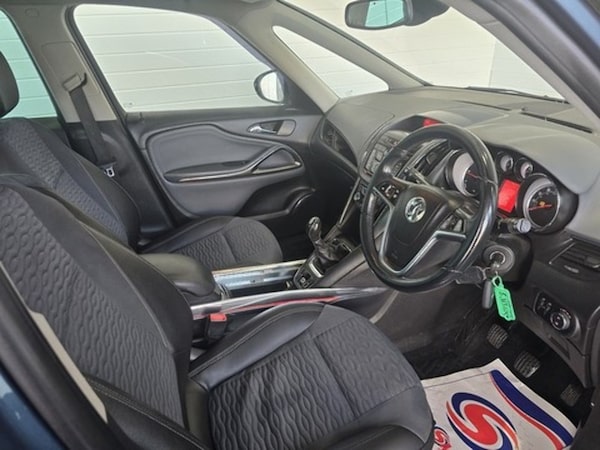 Used Vauxhall Zafira Tourer 2013 for sale - 75276161: Photo 14