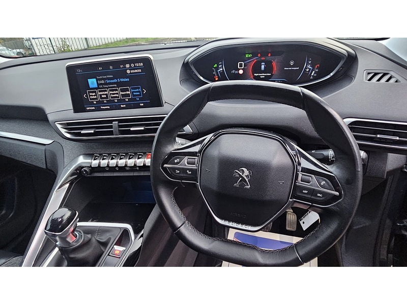 Used Peugeot 3008 2017 for sale - 76570684: Photo 17