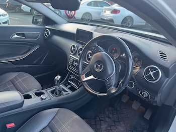 Used Mercedes-Benz A-Class 2014 for sale - 76505611: Photo