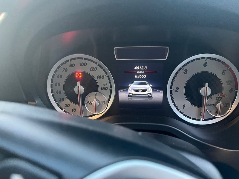 Used Mercedes-Benz A-Class 2014 for sale - 76505611: Photo 5