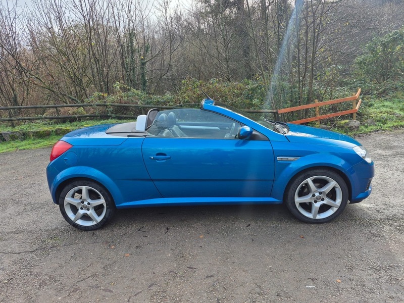 Used Vauxhall Tigra 2007 for sale - 76763211: Photo 14