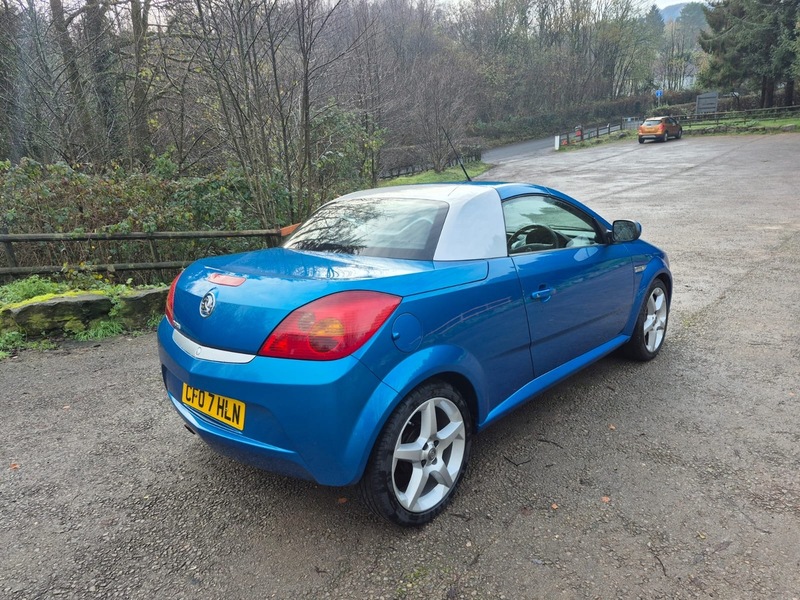 Used Vauxhall Tigra 2007 for sale - 76763211: Photo 3