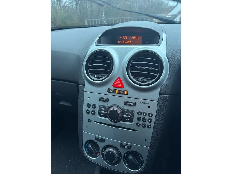 Used Vauxhall Corsa 2013 for sale - 77012272: Photo 5