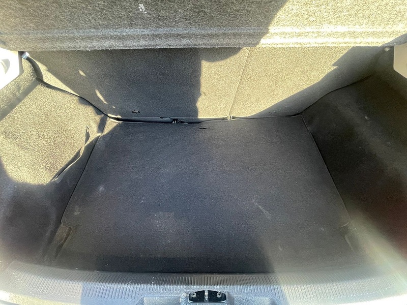 Used Peugeot 207 2012 for sale - 77012267: Photo 10