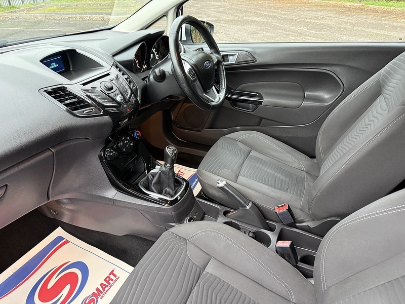 Used Ford Fiesta 2014 for sale - 76407167: Photo 2