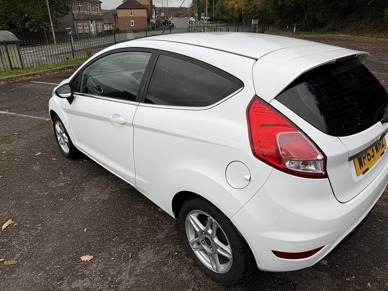 Used Ford Fiesta 2014 for sale - 76407167: Photo 9