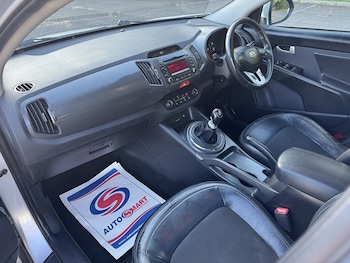 Used Kia Sportage 2011 for sale - 76009376: Photo 2