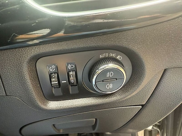 Used Vauxhall Astra 2017 for sale - 75986827: Photo 13