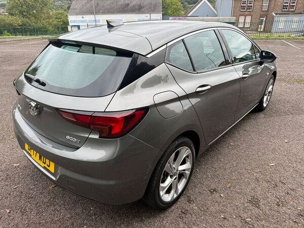 Used Vauxhall Astra 2017 for sale - 75986827: Photo 2