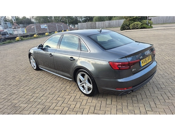 Used Audi A4 2016 for sale - 76128112: Photo 3