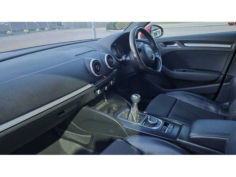Used Audi A3 2014 for sale - 76128111: Photo 2