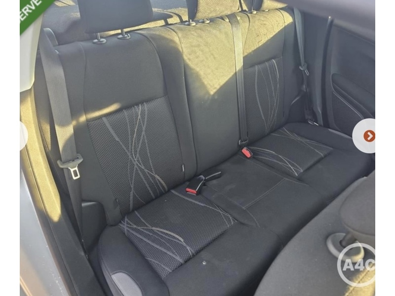 Used Peugeot 208 2014 for sale - 76725143: Photo 4