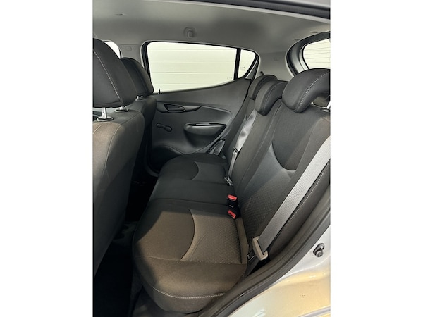 Used Vauxhall Viva 2016 for sale - 76069222: Photo 18