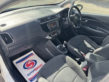 Used Kia Rio 2017 for sale - 76323821: Photo