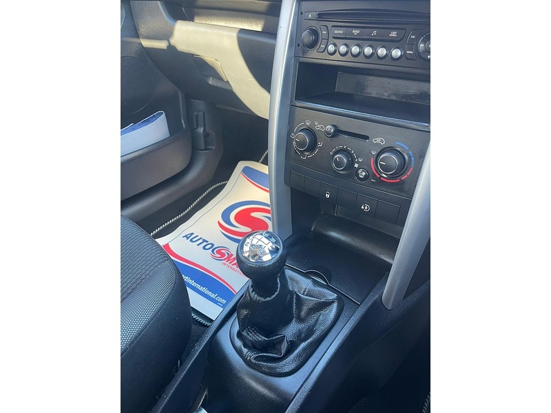 Used Peugeot 207 2012 for sale - 76906051: Photo 12