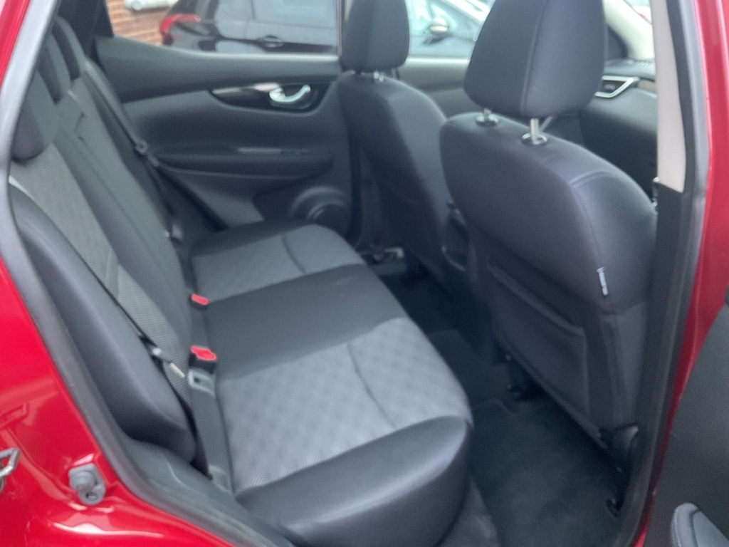 Used Nissan Qashqai 2015 for sale - 77453590: Photo 15