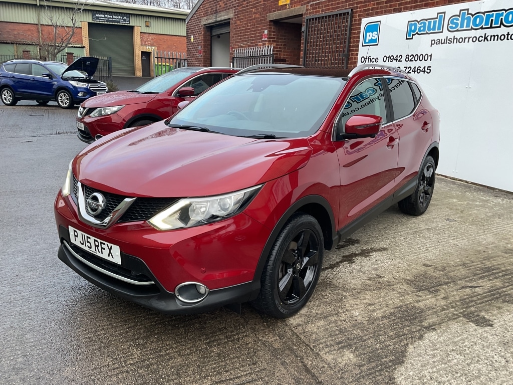 Used Nissan Qashqai 2015 for sale - 77453590: Photo 2