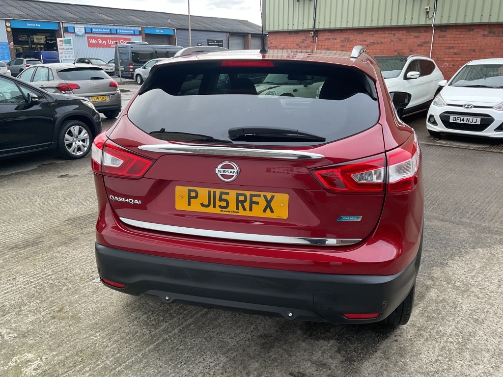 Used Nissan Qashqai 2015 for sale - 77453590: Photo 4