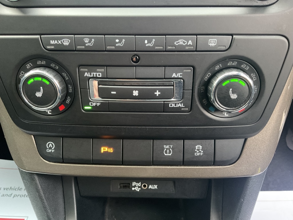 Used Skoda Yeti 2015 for sale - 77766845: Photo 16