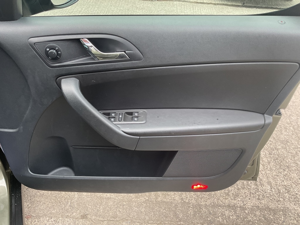 Used Skoda Yeti 2015 for sale - 77766845: Photo 20