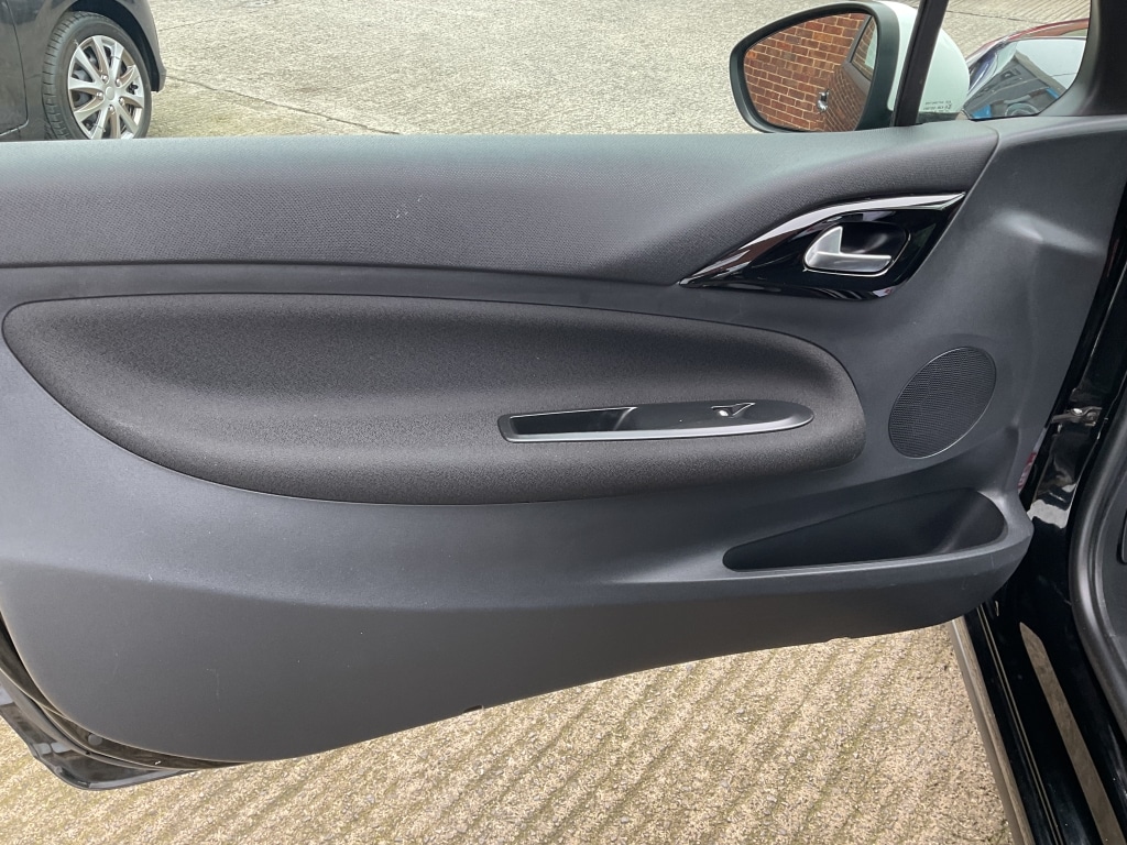 Used Citroen DS3 2014 for sale - 76440026: Photo 18