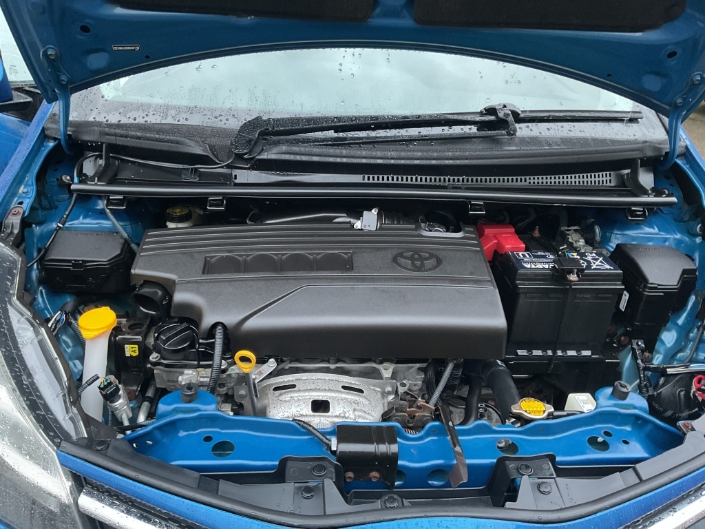 Used Toyota Yaris 2016 for sale - 77508803: Photo 32