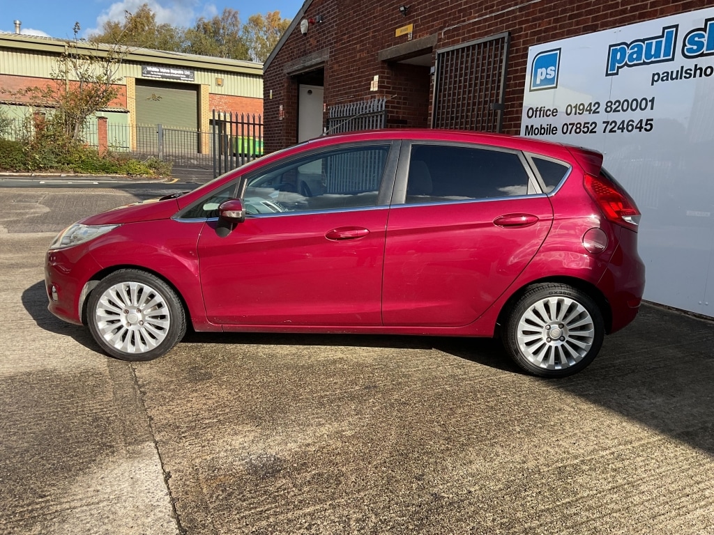 Used Ford Fiesta 2010 for sale - 76375071: Photo 4