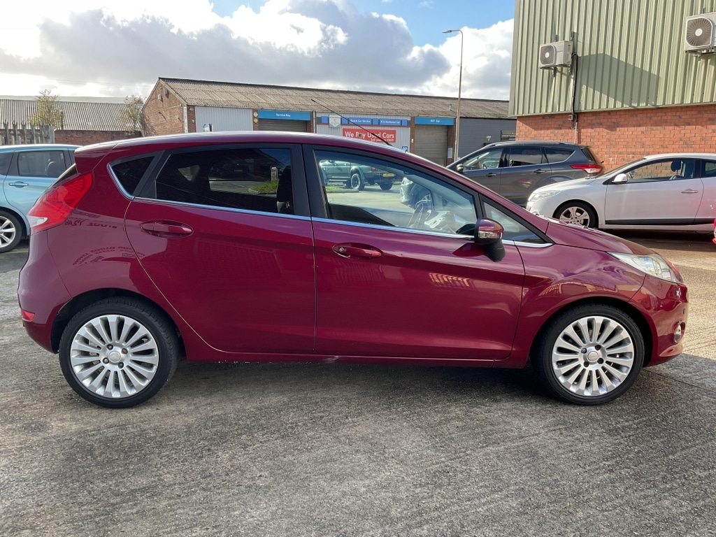 Used Ford Fiesta 2010 for sale - 76375071: Photo 7