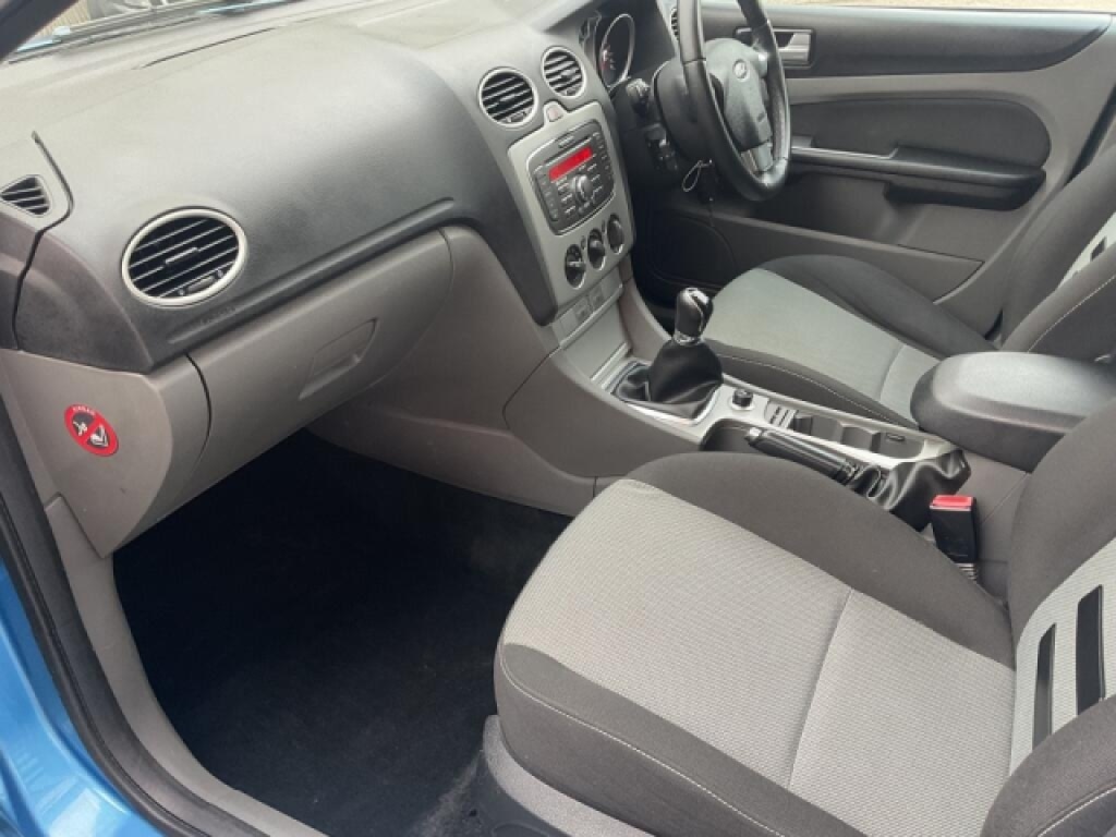 Used Ford Focus 2010 for sale - 77073355: Photo 21