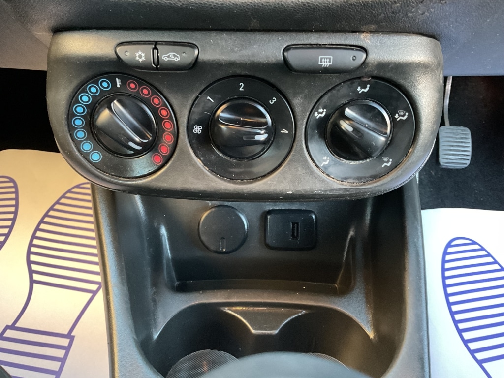 Used Vauxhall Corsa 2017 for sale - 76643736: Photo 13