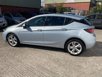 Used Vauxhall Astra 2017 for sale - 79372326: Photo