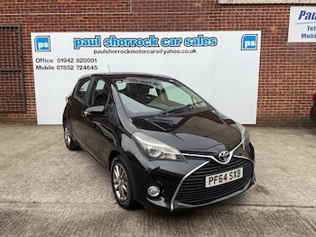 Used Toyota Yaris 2015 for sale - 78460137: Photo
