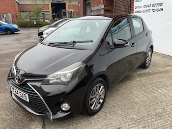 Used Toyota Yaris 2015 for sale - 78460137: Photo