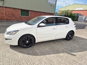Used Peugeot 308 2016 for sale - 78967676: Photo