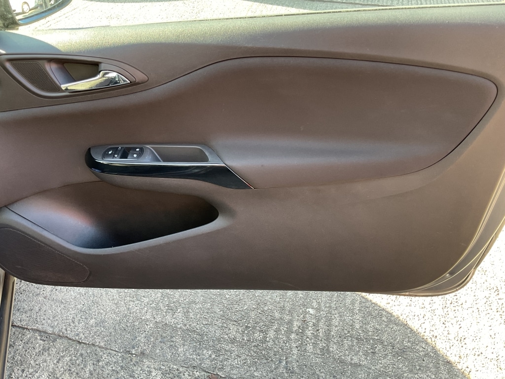 Used Vauxhall Corsa 2015 for sale - 77750289: Photo 16