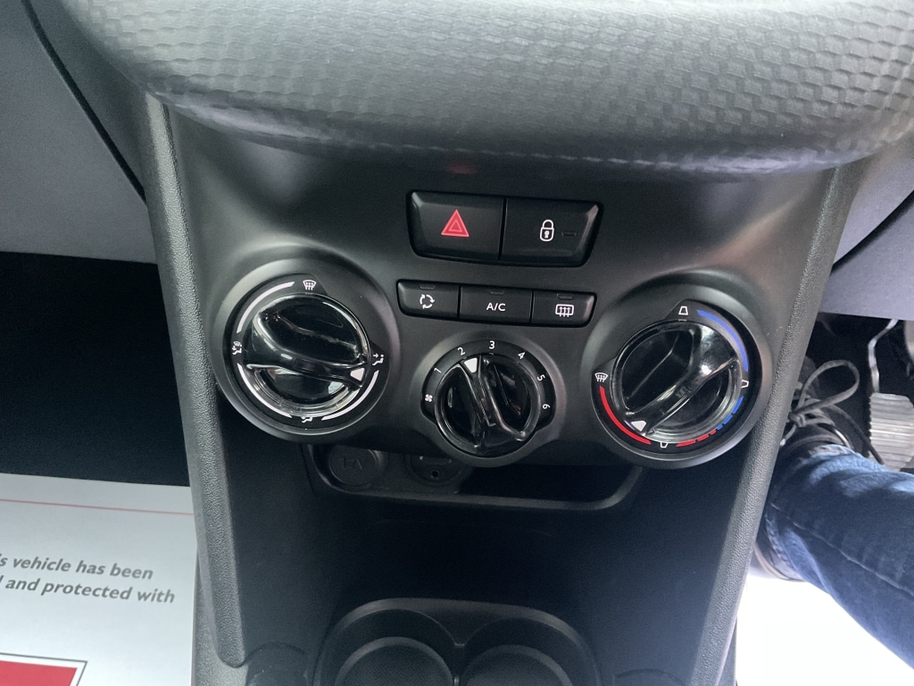 Used Peugeot 208 2016 for sale - 77073354: Photo 12