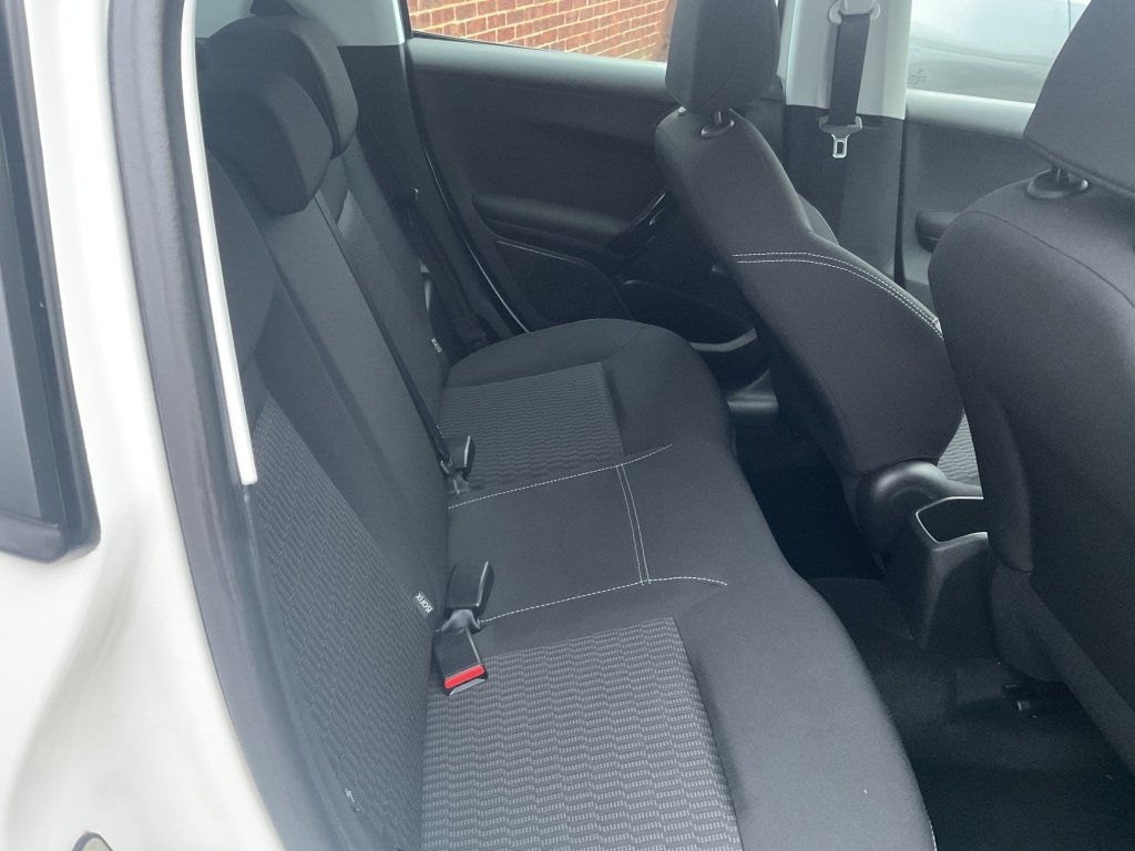 Used Peugeot 208 2016 for sale - 77073354: Photo 17