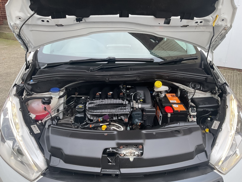 Used Peugeot 208 2016 for sale - 77073354: Photo 26