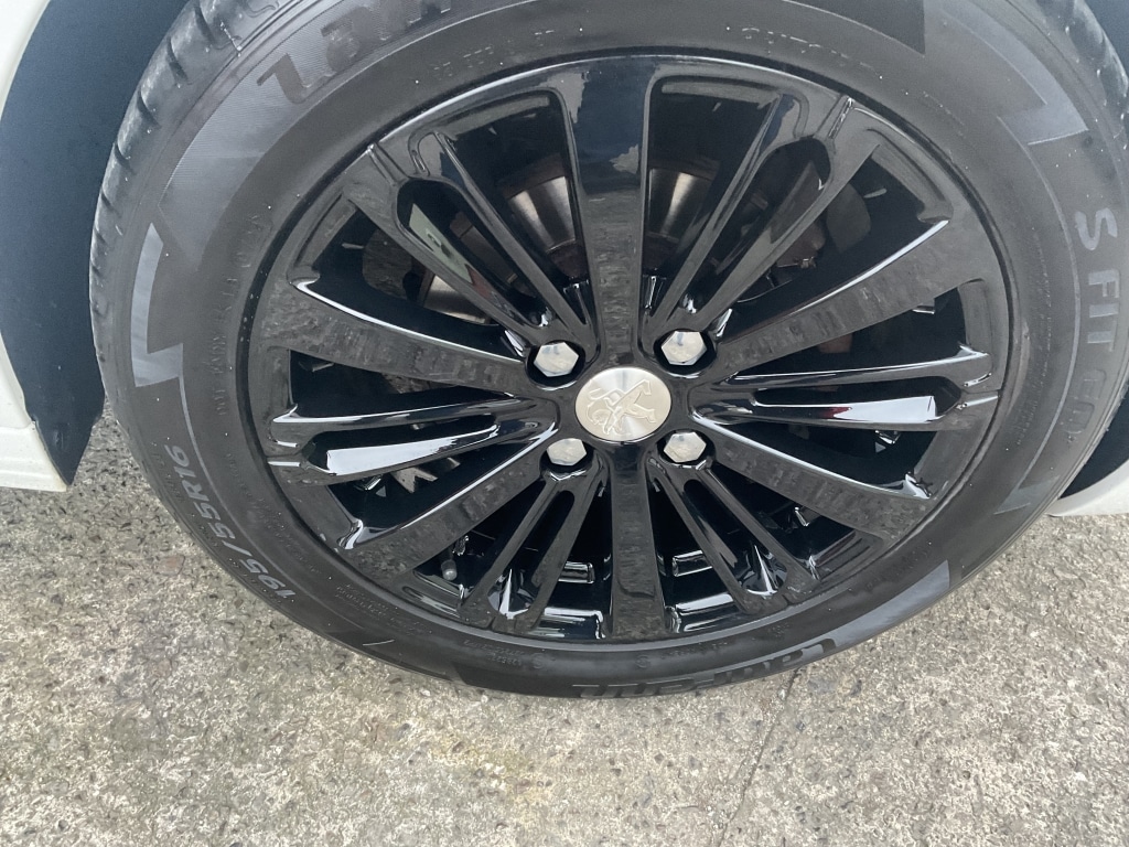 Used Peugeot 208 2016 for sale - 77073354: Photo 31