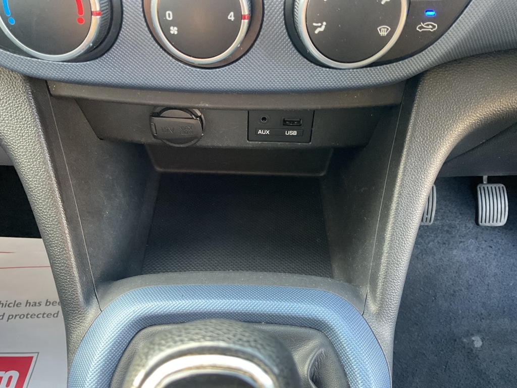 Used Hyundai i10 2015 for sale - 77314214: Photo 10