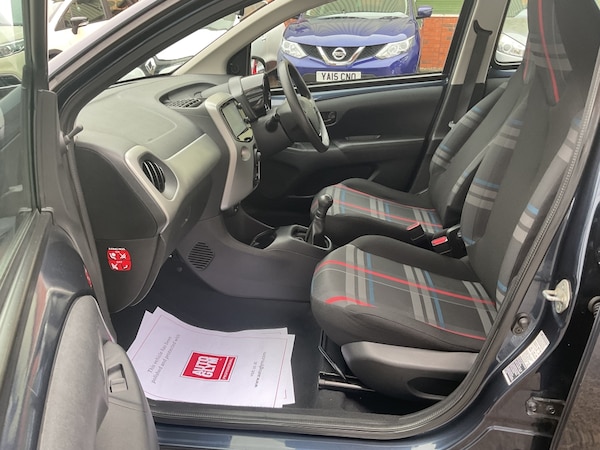 Used Peugeot 108 2014 for sale - 76017982: Photo 16