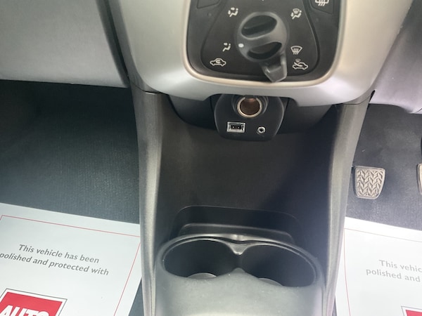 Used Peugeot 108 2014 for sale - 76017982: Photo 25