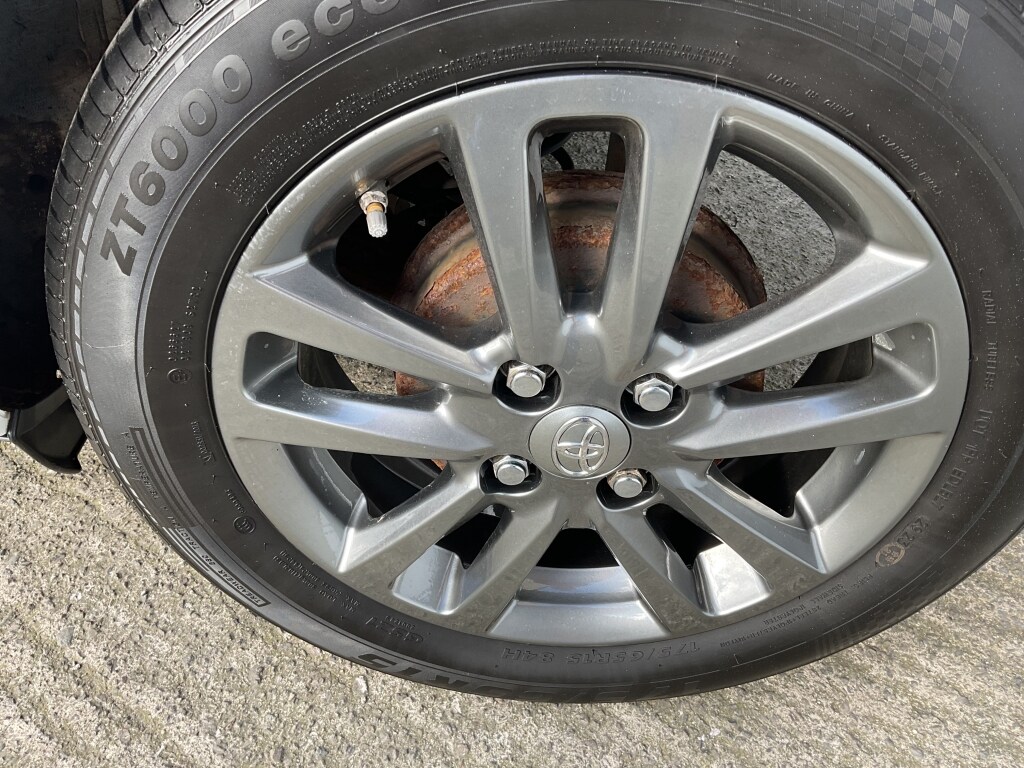 Used Toyota AYGO 2014 for sale - 77656549: Photo 31