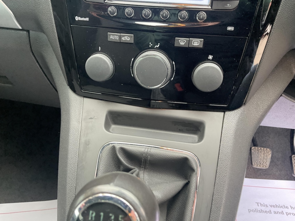 Used Vauxhall Zafira 2014 for sale - 77807428: Photo 10