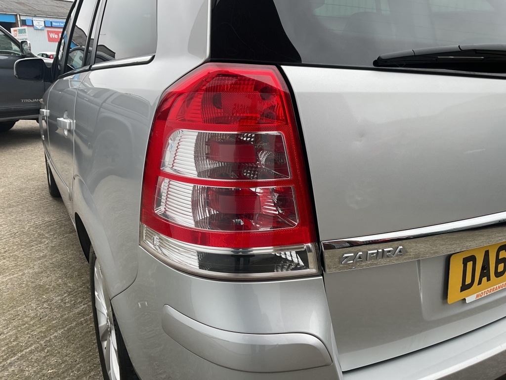 Used Vauxhall Zafira 2014 for sale - 77807428: Photo 24