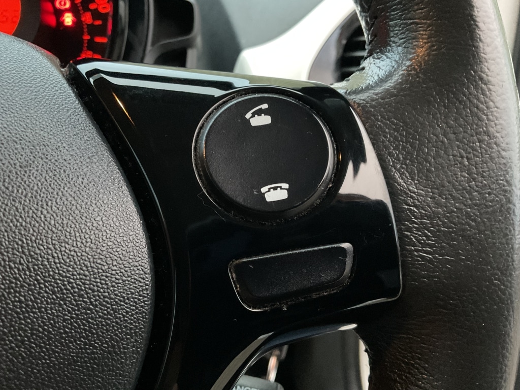 Used Toyota AYGO 2015 for sale - 77039135: Photo 16