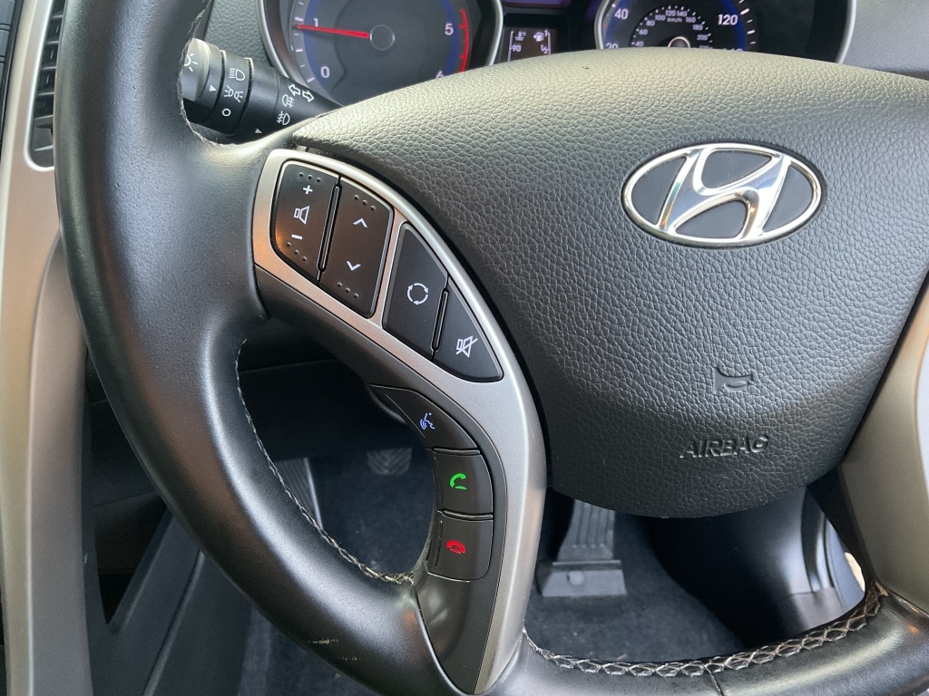 Used Hyundai i30 2017 for sale - 76897251: Photo 13